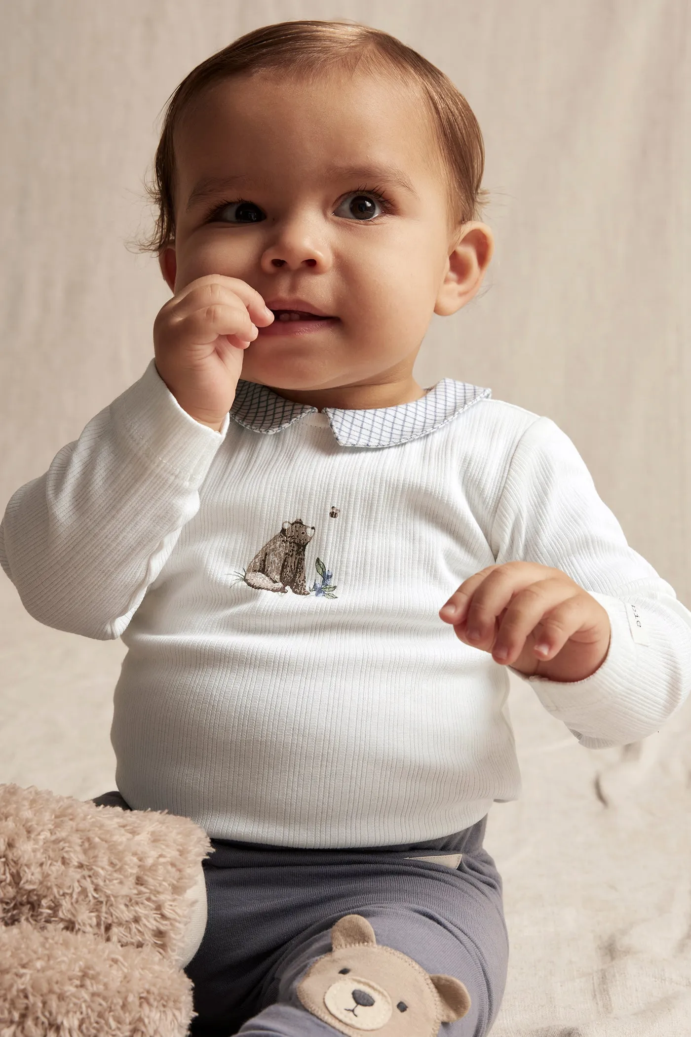 Baby white collar bodysuit