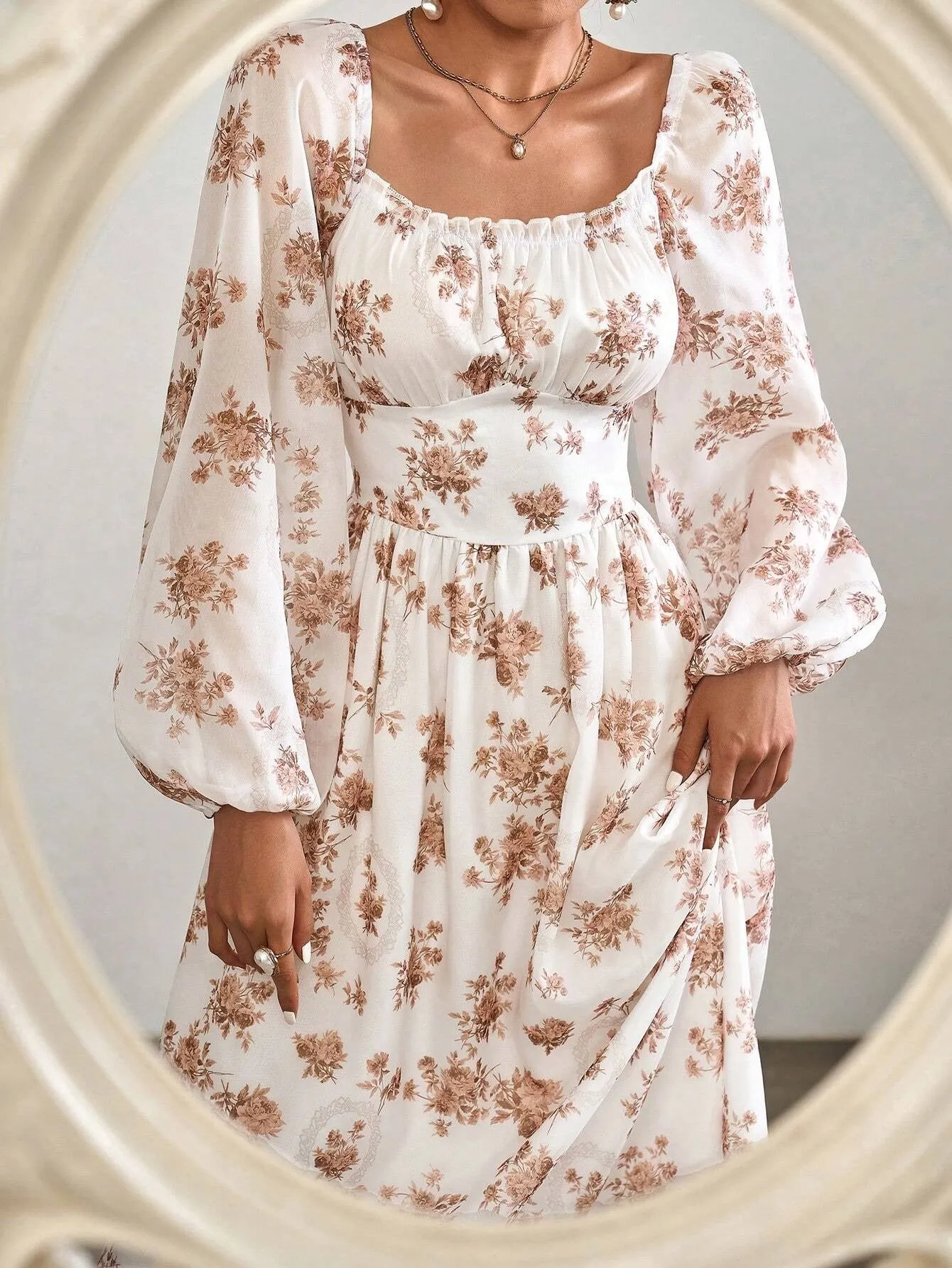 Brown Floral Lantern Sleeve Pleated Dress